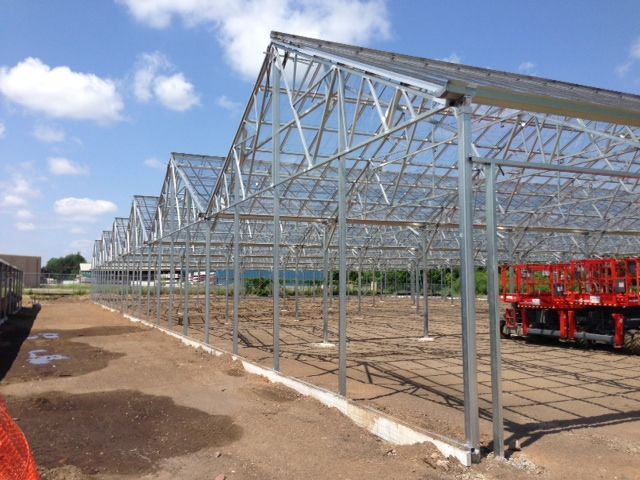 a shot of the Bright Farms – SPM greenhouse in construction