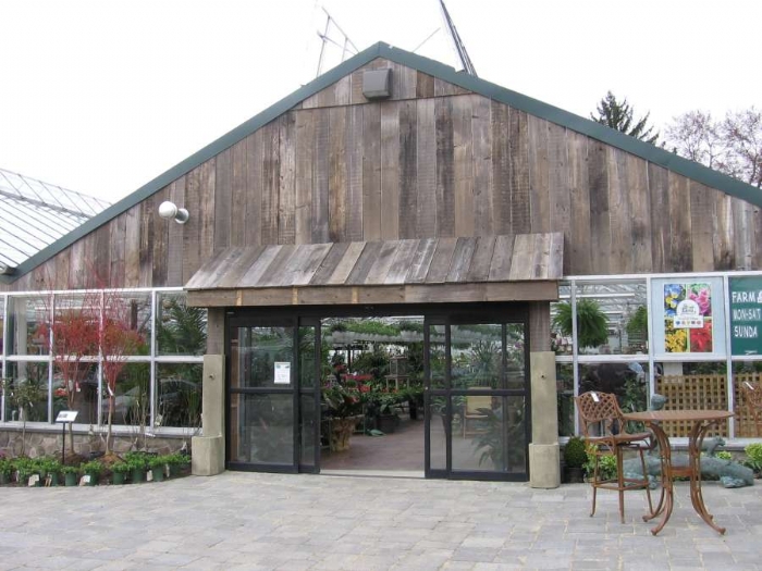 an image of an Automatic Door installed at the entry of a greenhouse