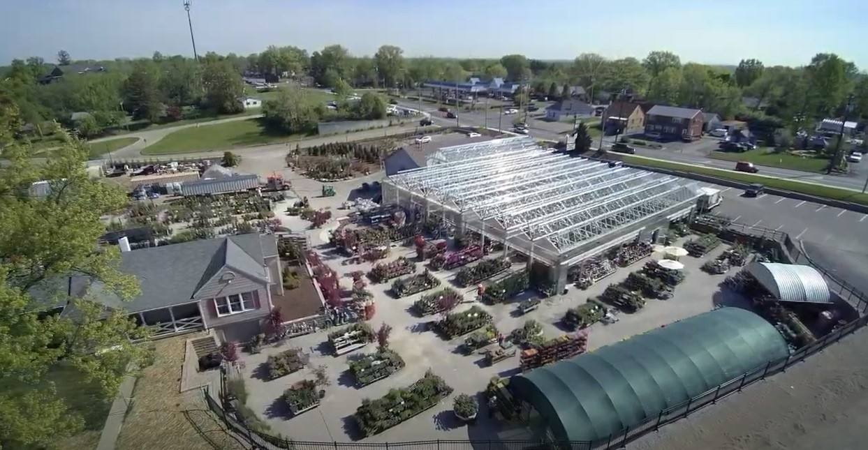 White Oak Gardens’ Retail Greenhouse Pays Big Dividends  
